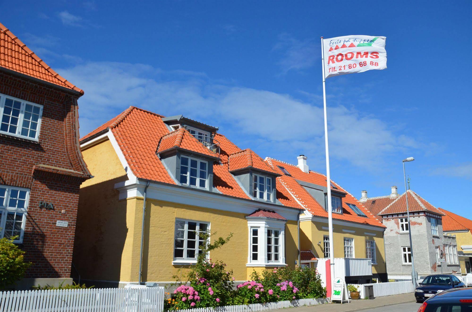 Ferie Pa Toppen Skagen Bagian luar foto